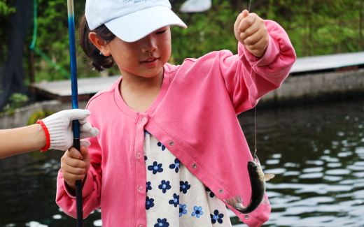 地蔵原釣り堀センター
